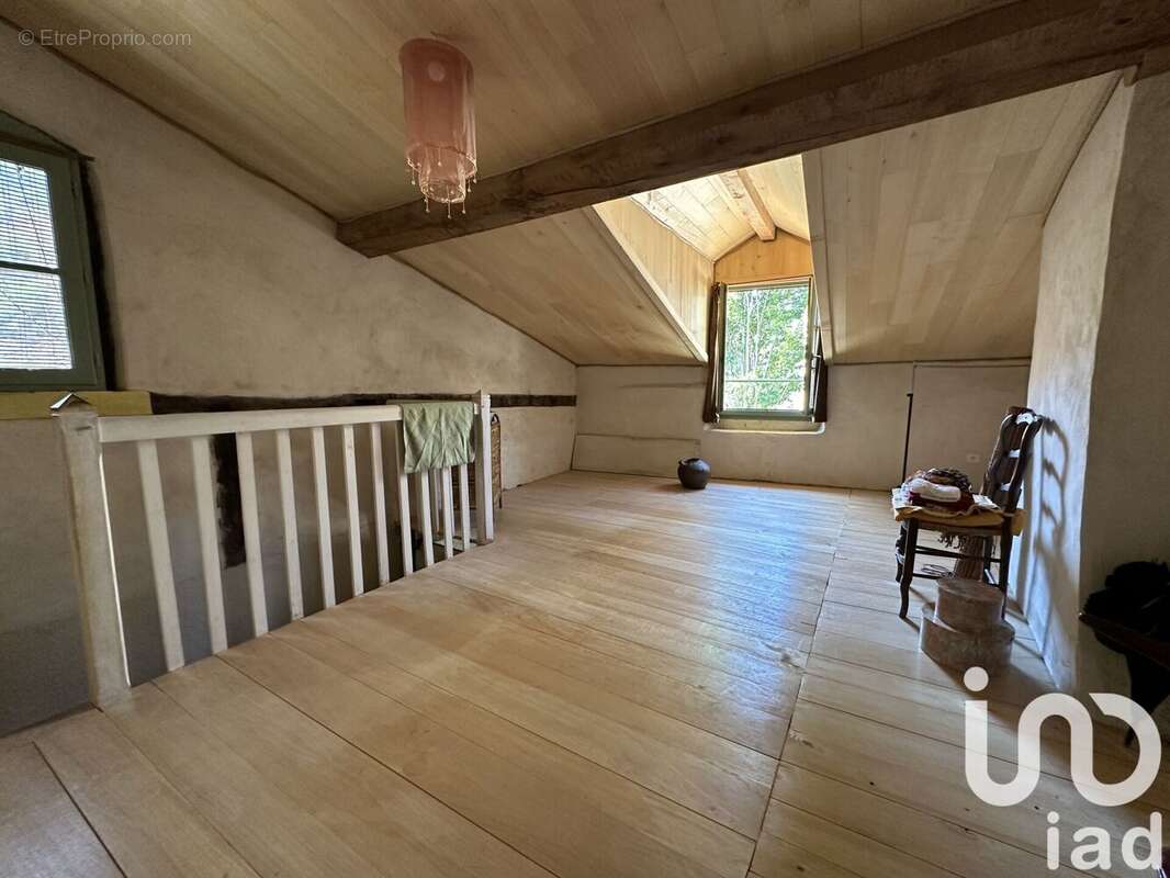 Maison 70 m² à Cahors  - photo 2