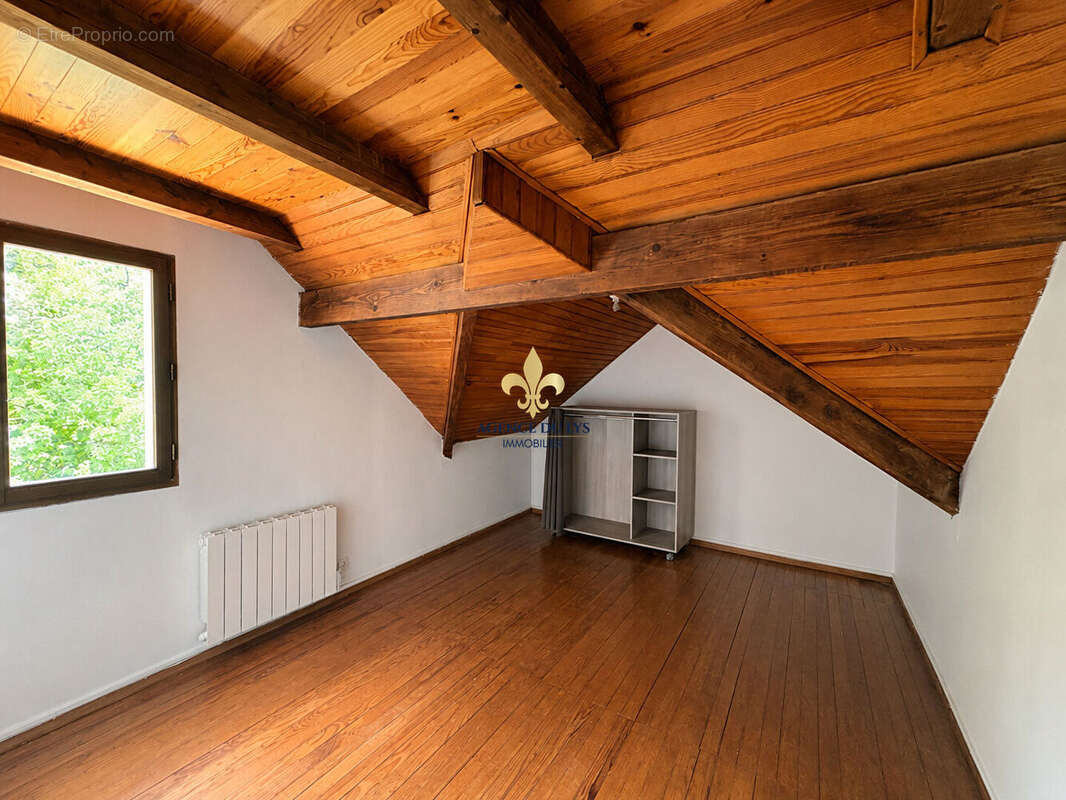 Appartement à GOUVIEUX