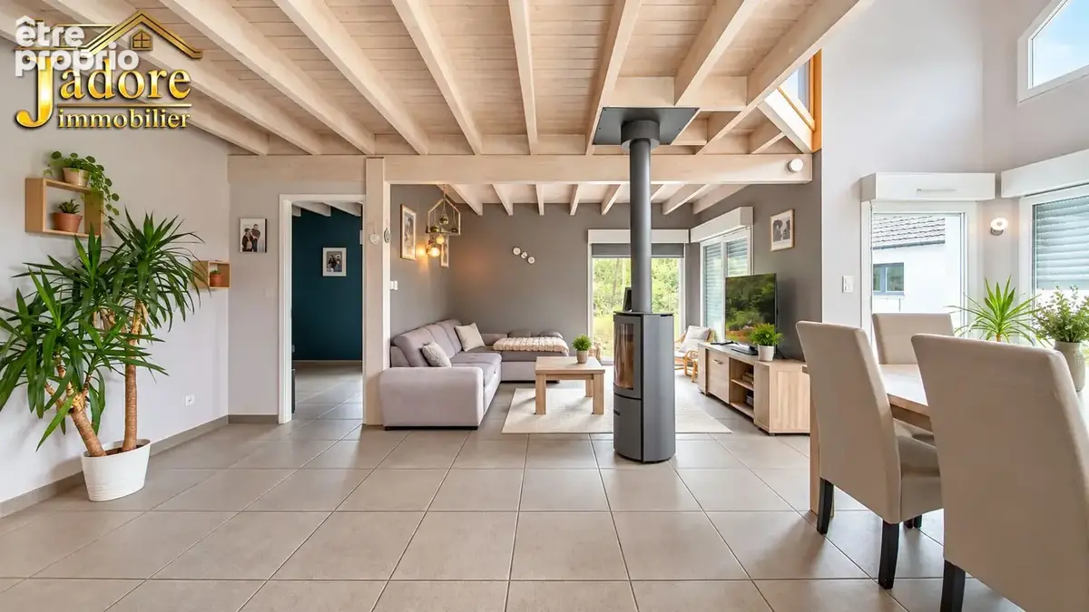Chalet avec piscine - photo 8