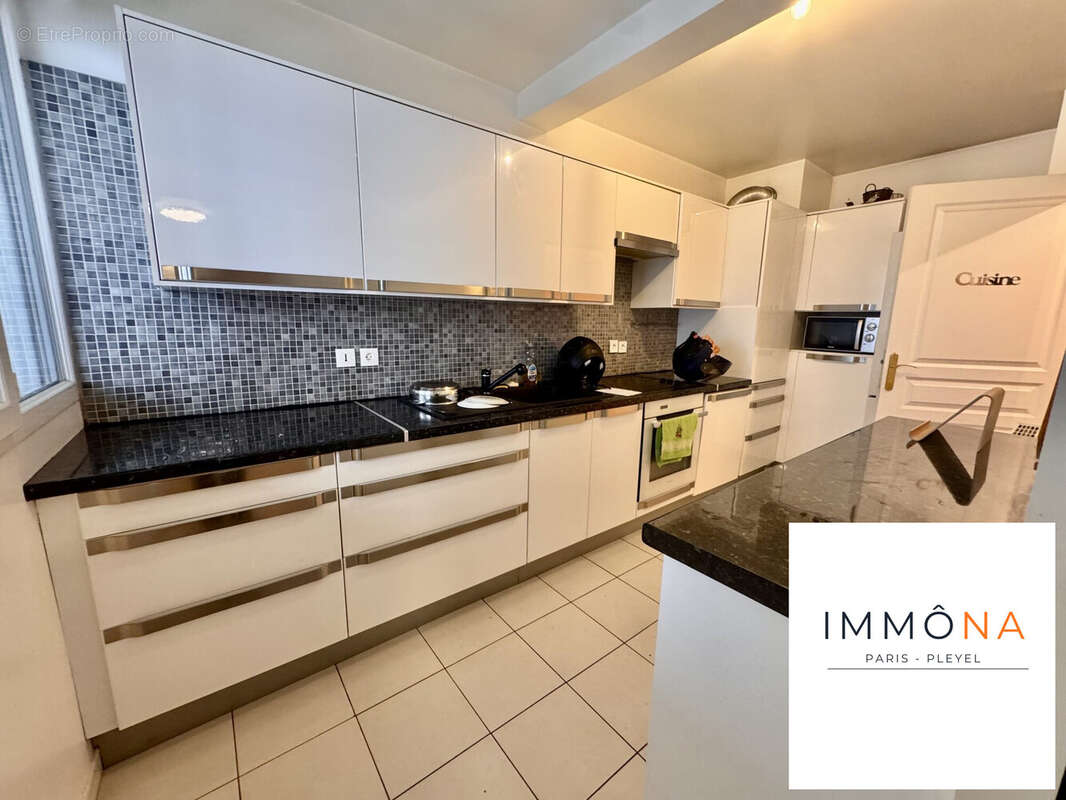 Appartement à SAINT-DENIS