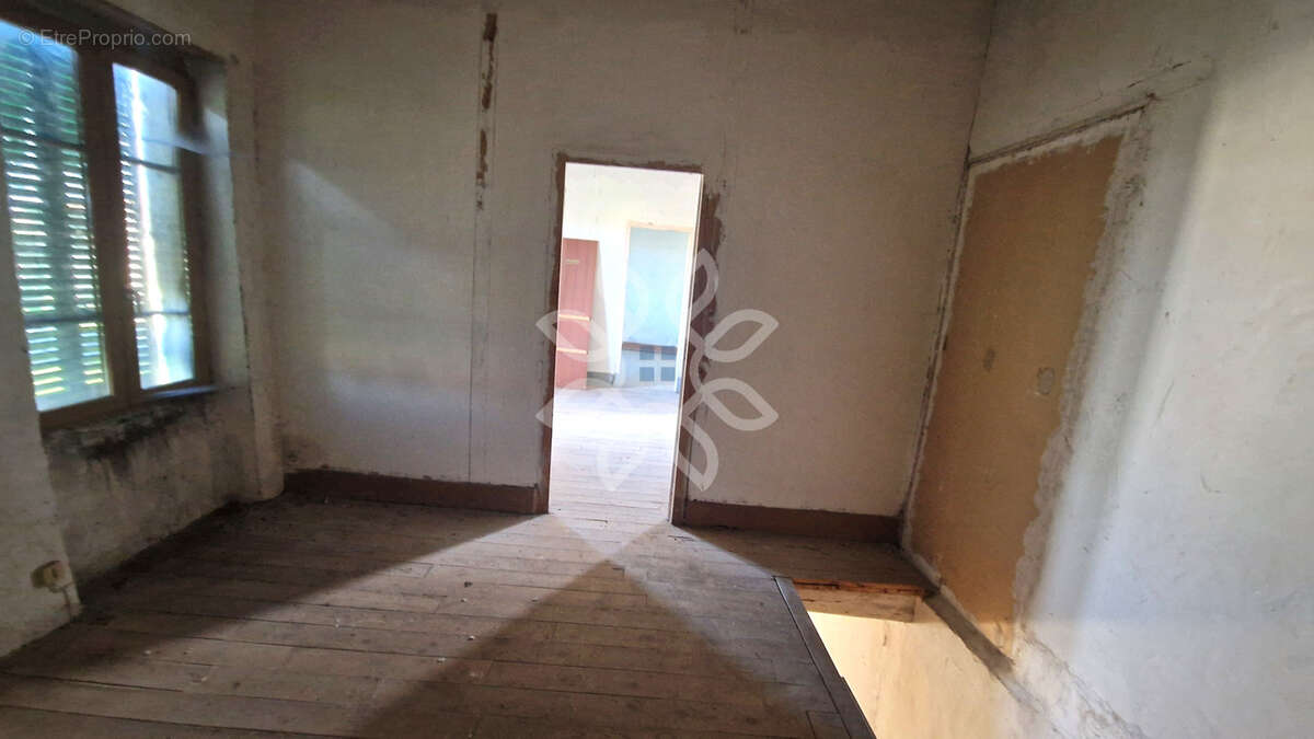 Maison à VERGONGHEON