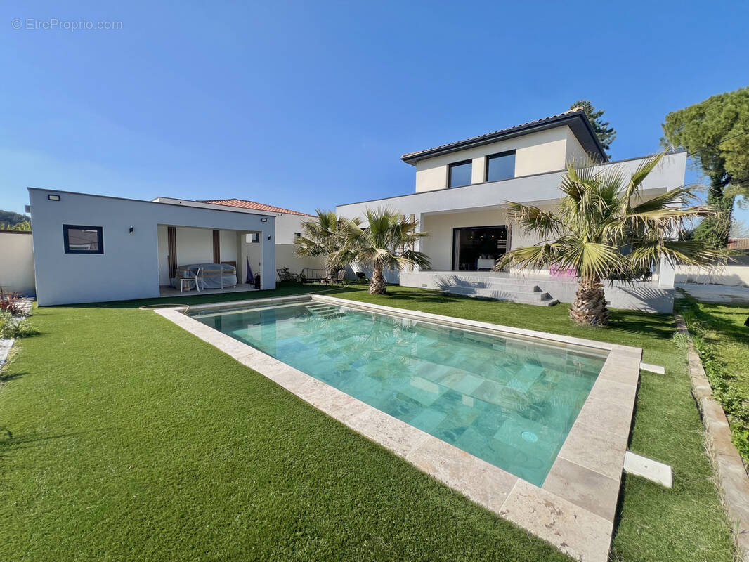 Maison à SAINT-GENIES-DE-MALGOIRES