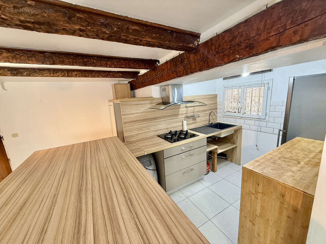 Appartement à MARSEILLE-12E