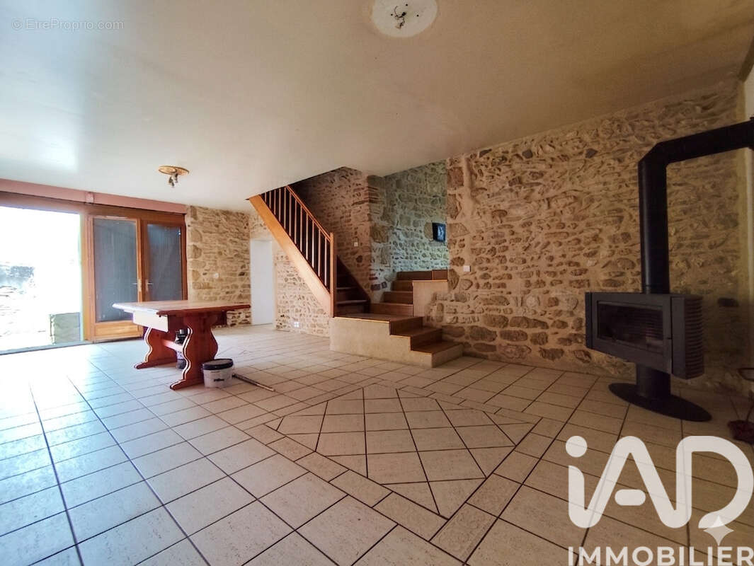 Maison 151 m² à Lamontgie  - photo 9