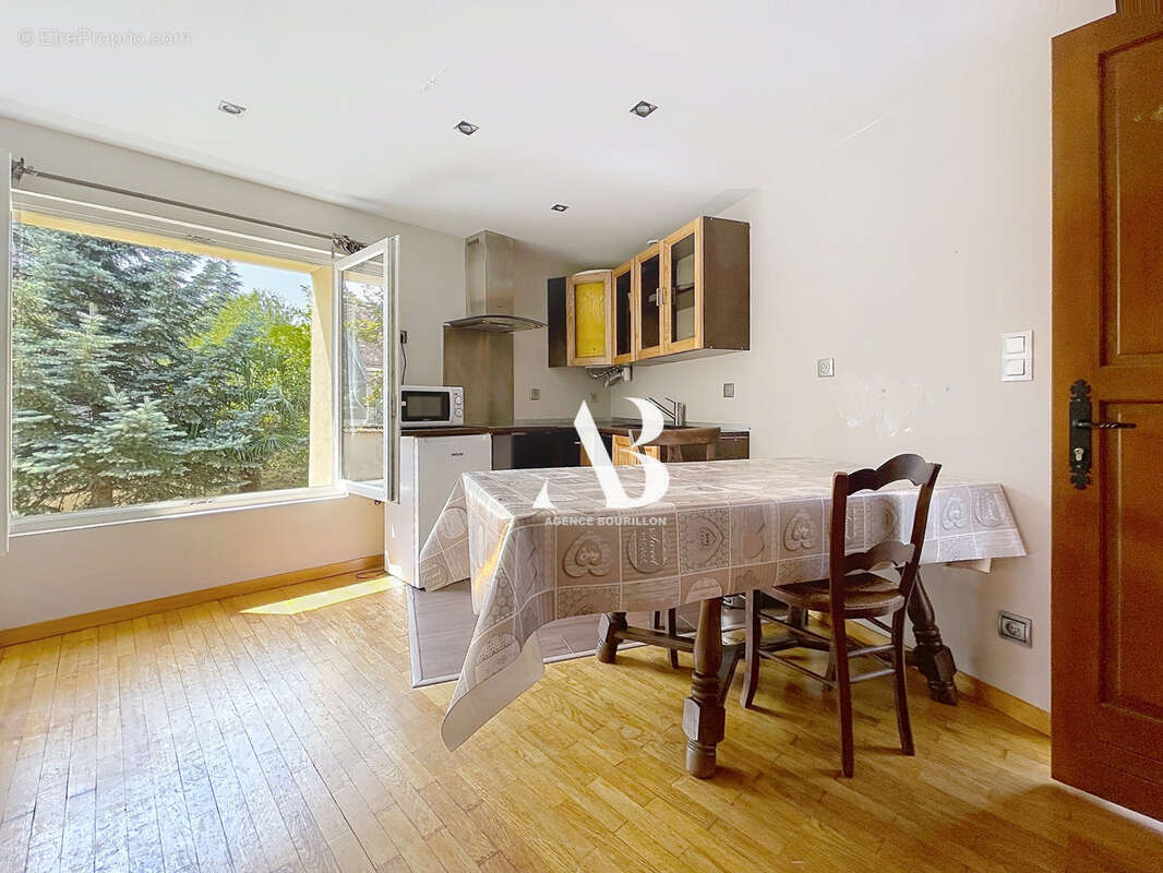 Nangis (77370)   Maison de caractère de 170 m2   5 chambres   Studio indépendant   Jardin sans vis-à-vis - photo 6