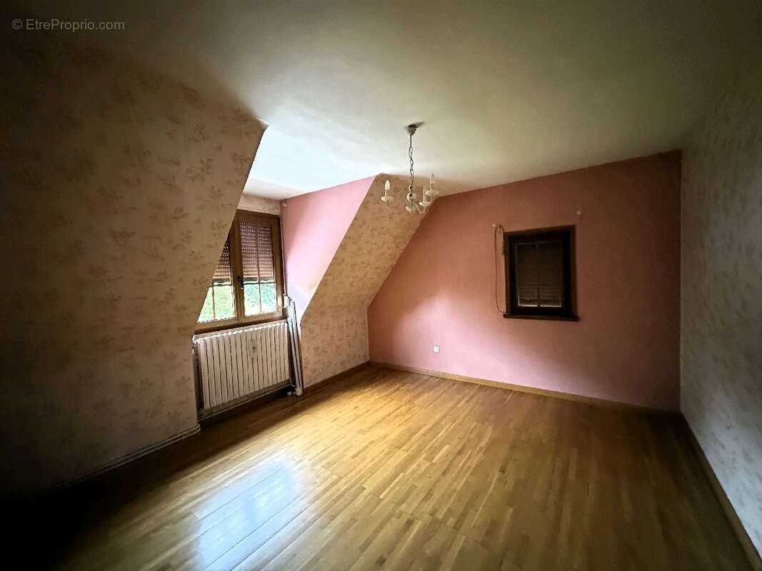 Maison à LE TRANSLOY