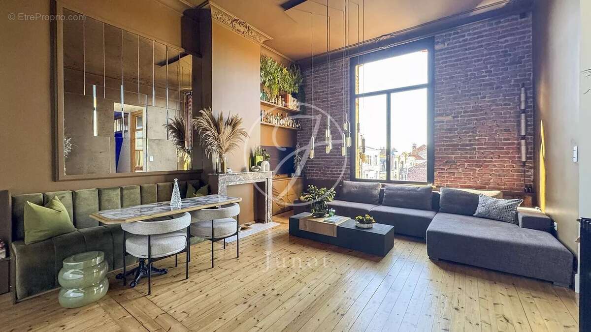 Appartement à LA MADELEINE