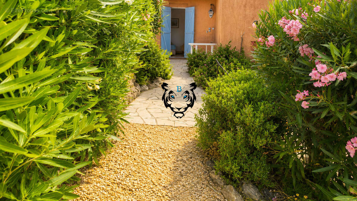 Appartement à LES ISSAMBRES