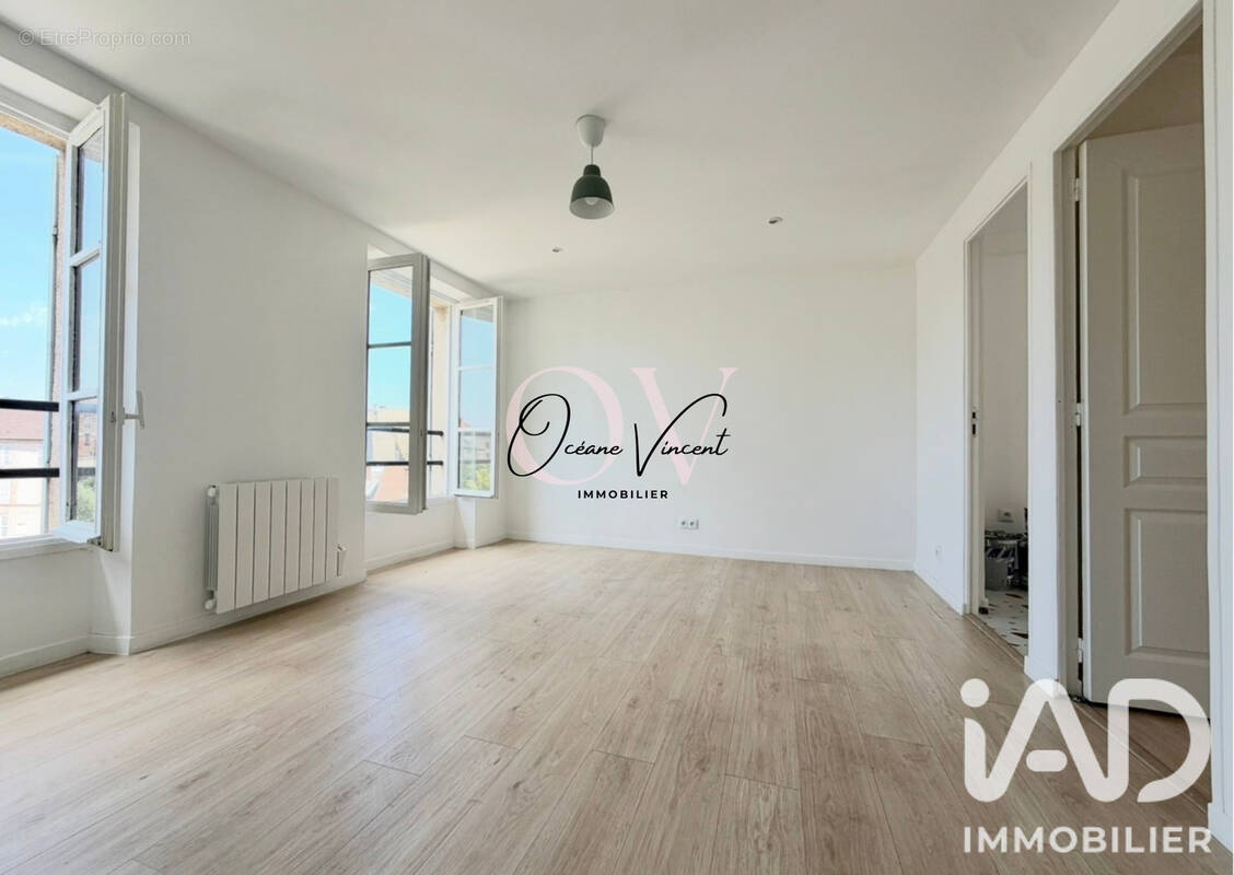 Photo 1 - Appartement à SAINT-DENIS