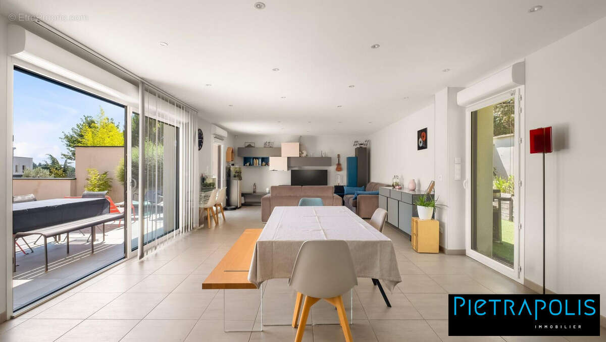 Maison 114 m² à Limonest  - photo 3