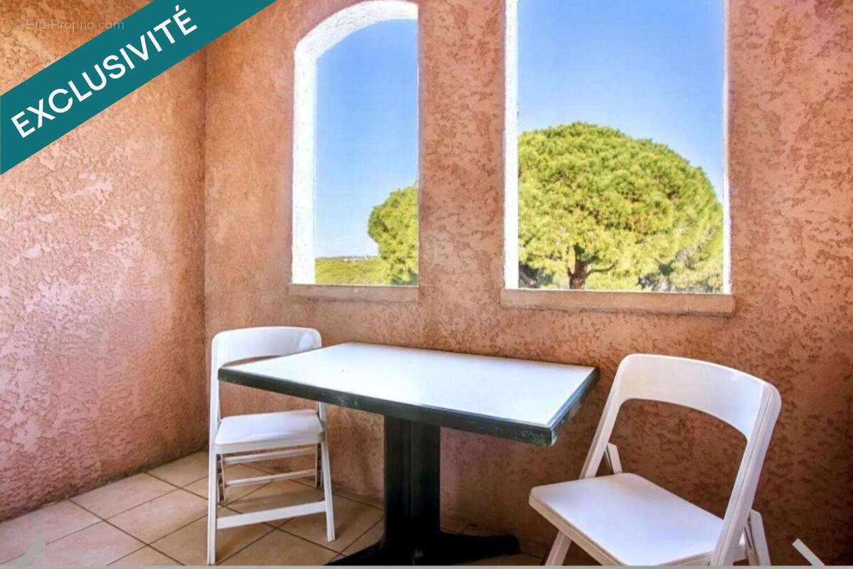 Photo 2 - Appartement à SAINT-RAPHAEL