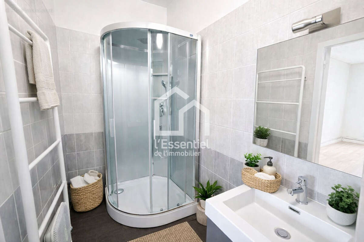 Appartement à VERNEUIL-SUR-SEINE