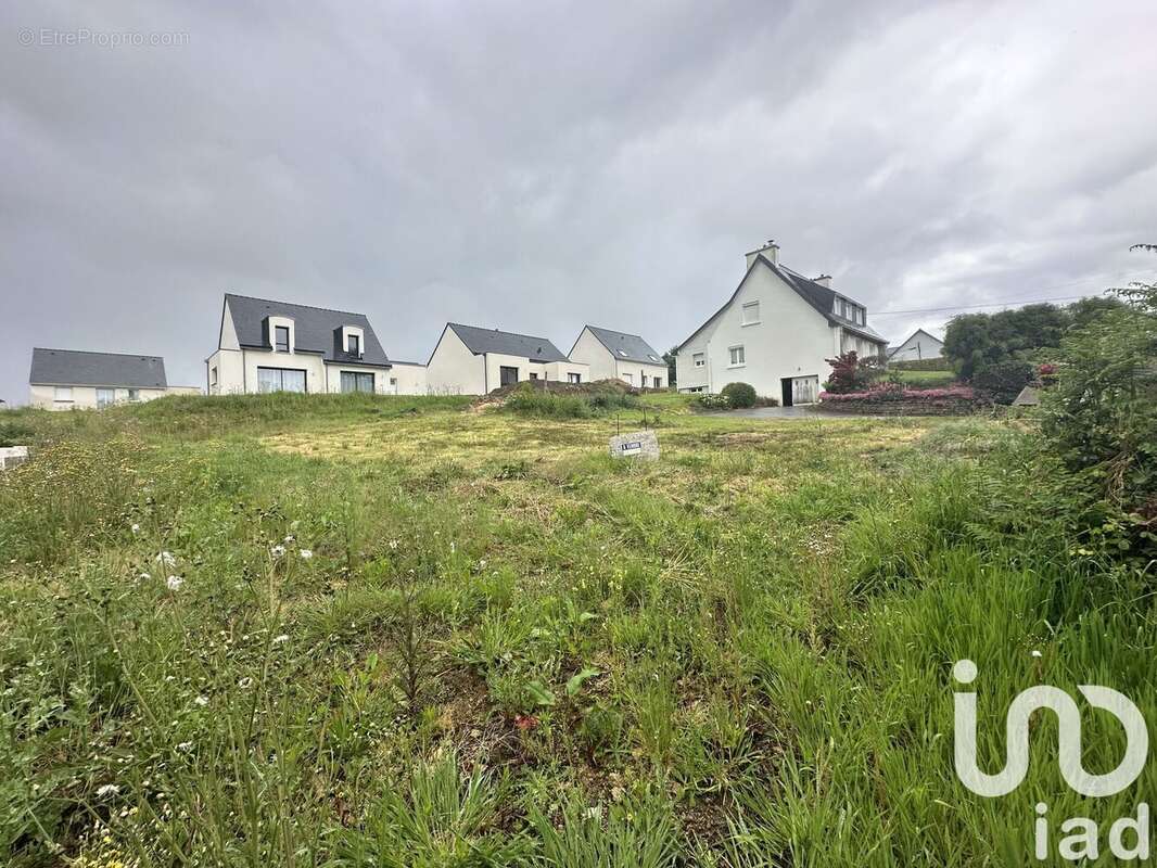 Photo 4 - Terrain à SAINT-YVI