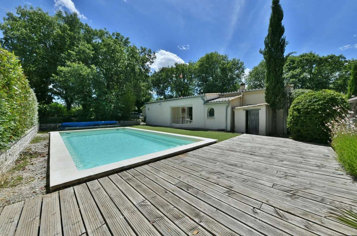 Maison à UZES
