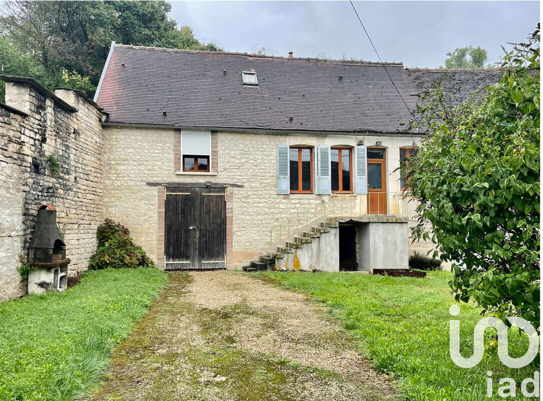 Photo 2 - Maison à VEZINNES