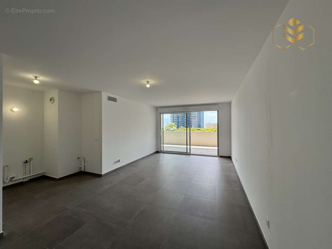 Appartement à BEAUSOLEIL