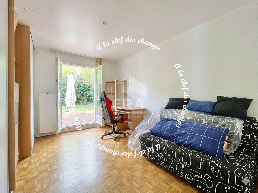 Maison à GIF-SUR-YVETTE