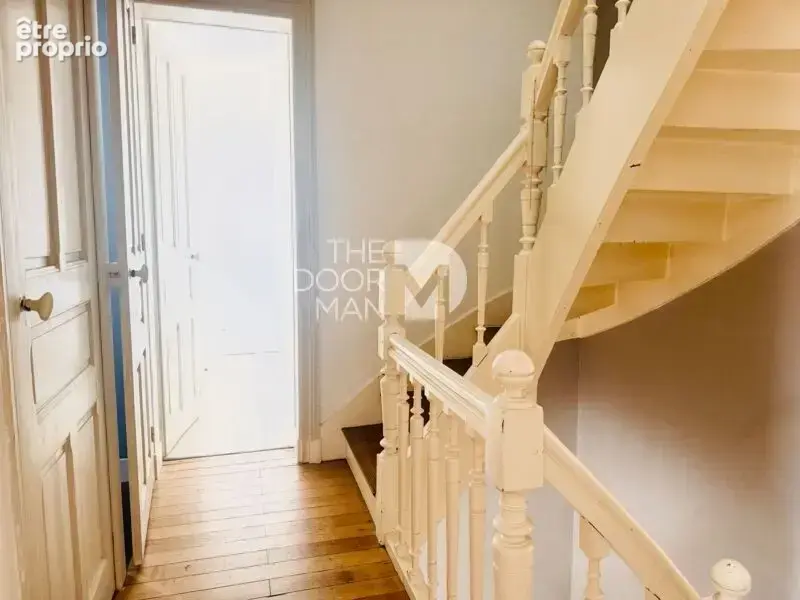 Maison 53000 - photo 11
