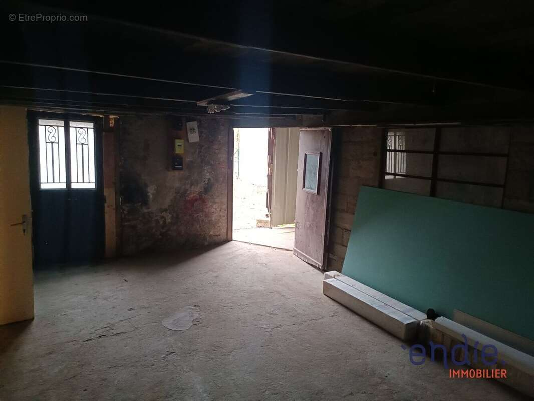 Maison à SAINT-VICTOR