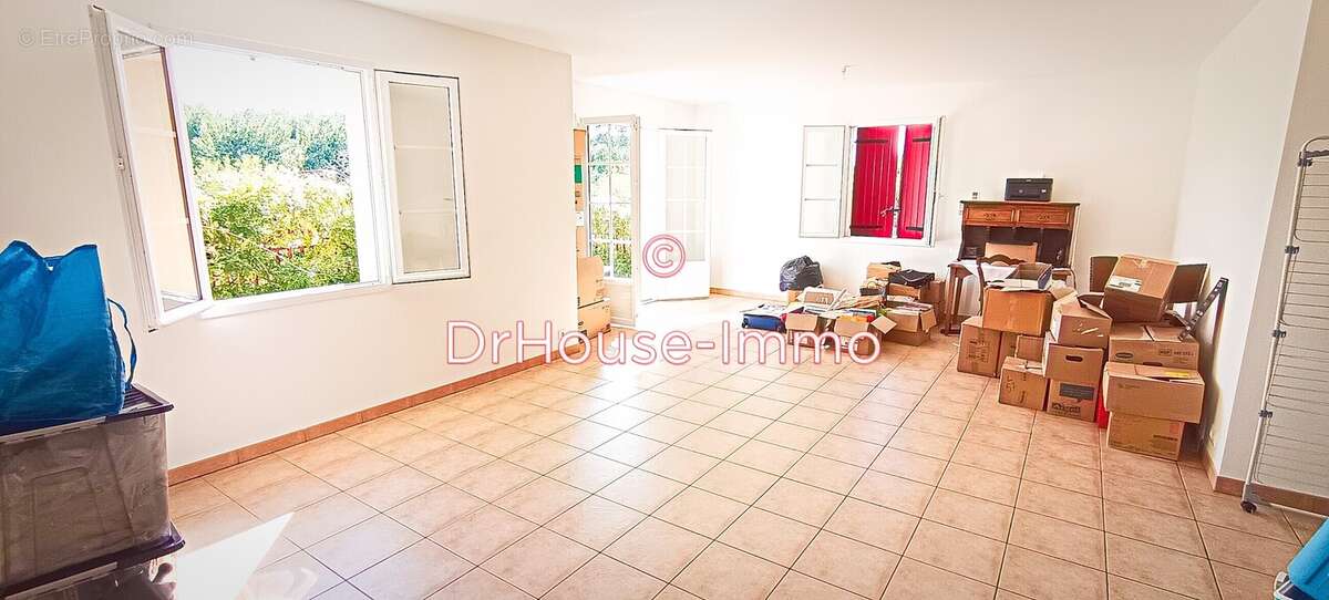 Maison à PAS-DE-JEU