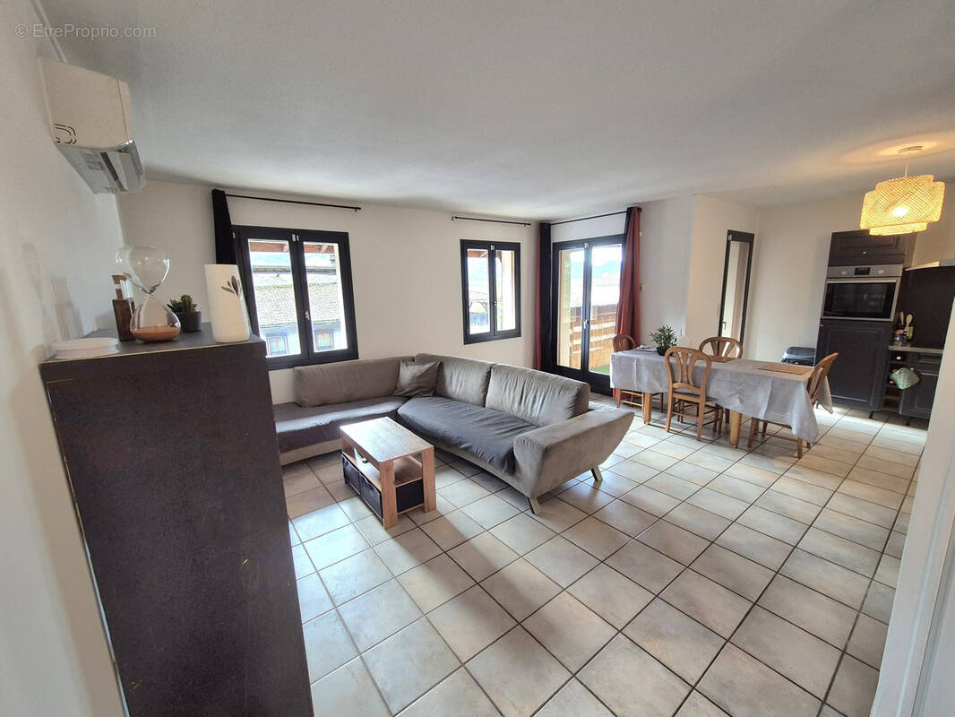 Appartement à CROLLES