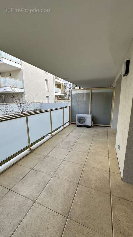 Appartement à FONTAINES-SUR-SAONE
