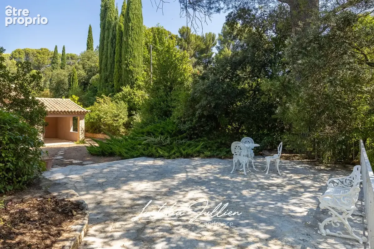 En exclusivité par Laëtitia JULLIEN – Marseille 11e – Saint-Menet – Propriété T4 de près de 150 m² habitables avec studio indépe - photo 8
