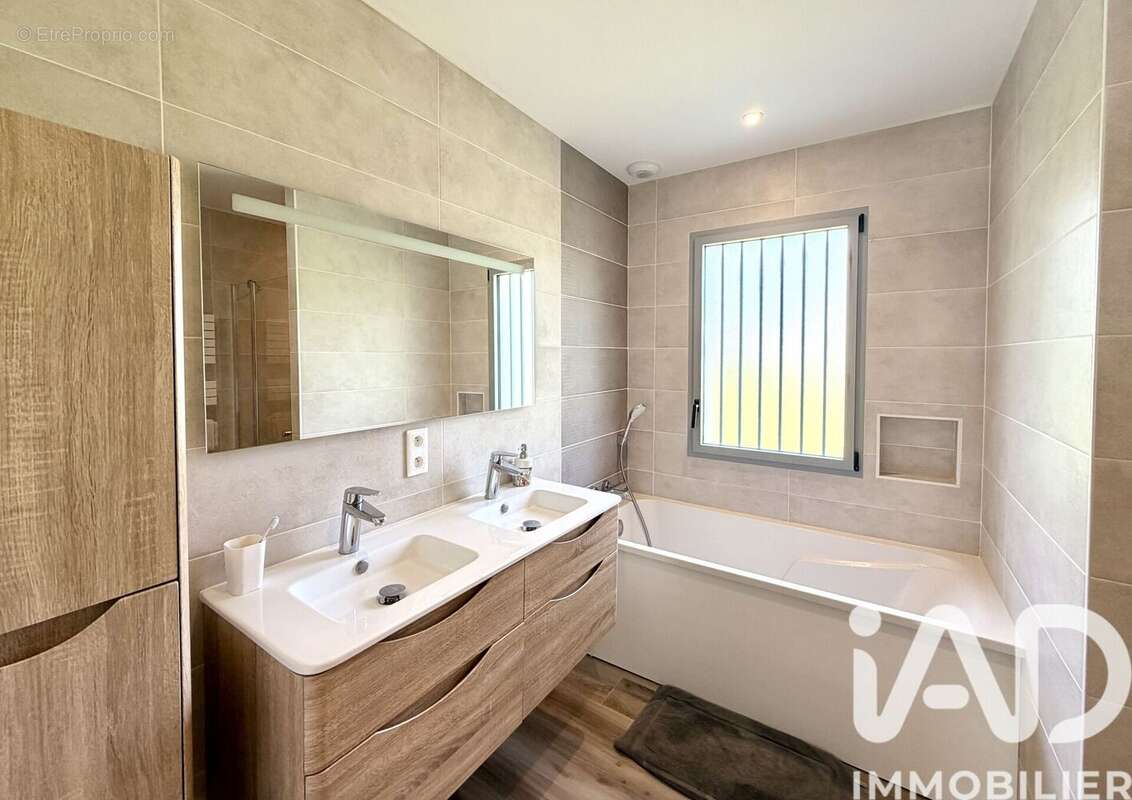 Photo 8 - Maison à BREUILLET