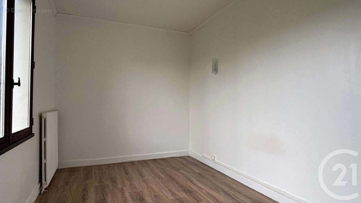 Maison à SOREL-MOUSSEL