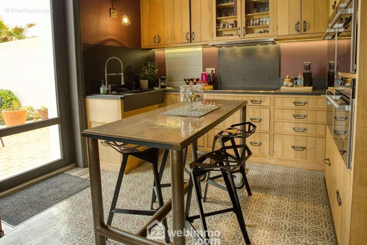 Maison à LA ROCHELLE