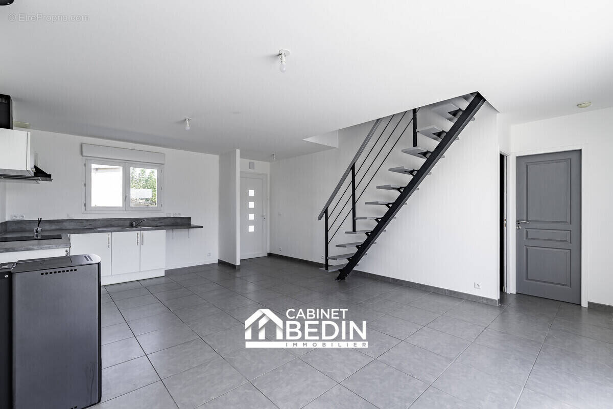 Maison 83 m² à Macau  - photo 1