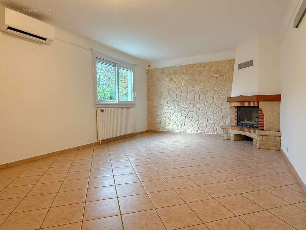 Maison à LONGPONT-SUR-ORGE