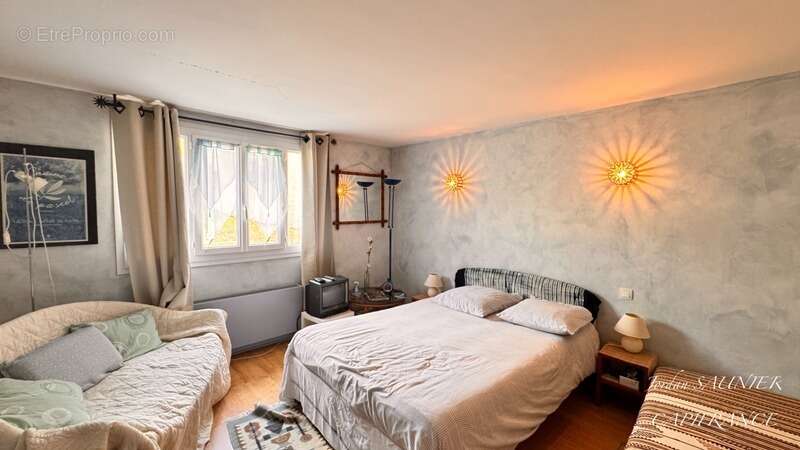 A VENDRE, REVEL(31)-Belle propriété de 230m2 habitables à revel, idéal famille et/ou projet professionnel - photo 13