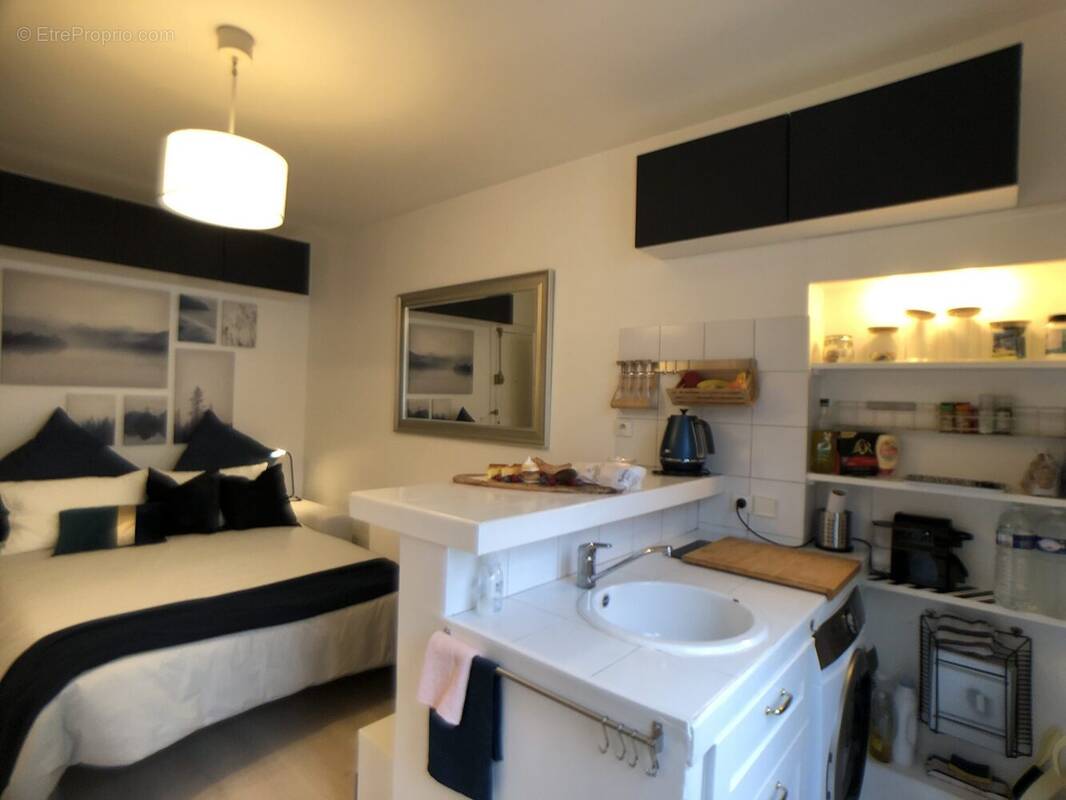 Appartement à PARIS-7E