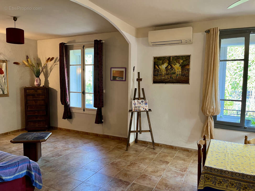 Maison à LES MATELLES