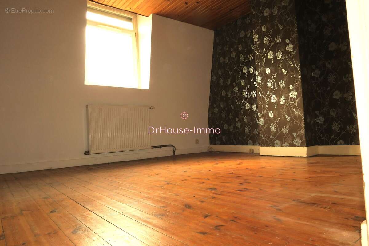 Maison à SAILLY-SUR-LA-LYS