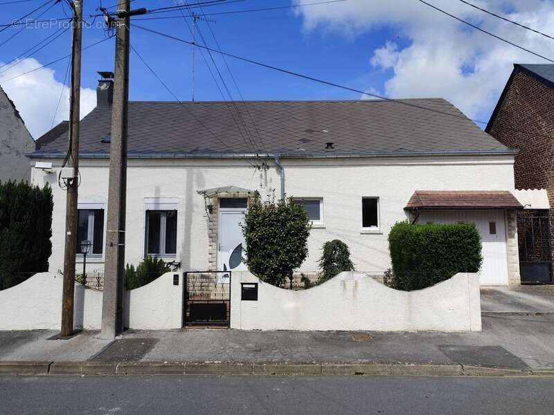 Maison à FOURMIES