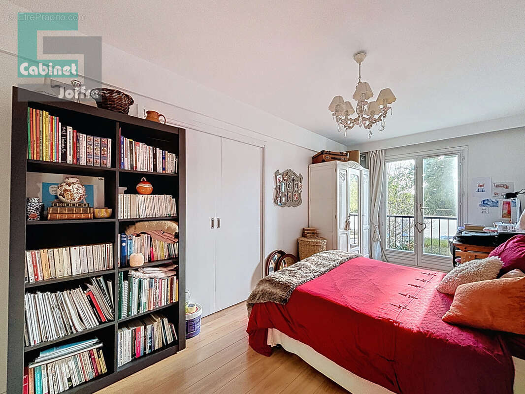 Appartement à FONTAINEBLEAU