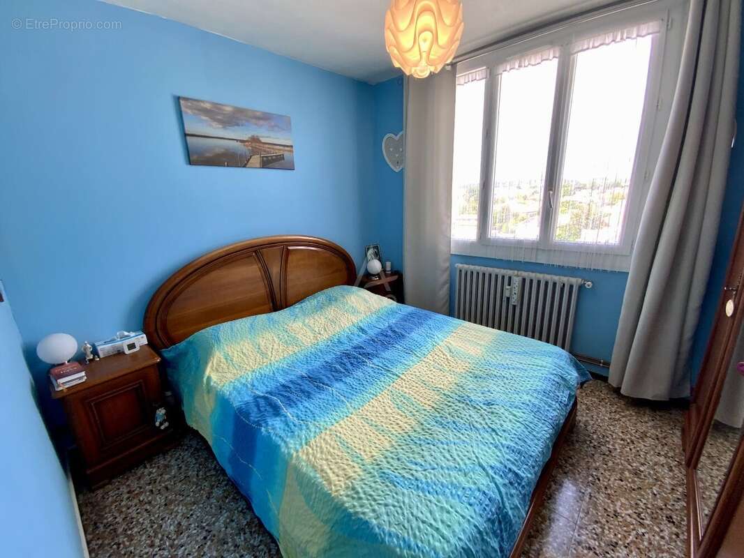 Gard (30) - Nimes secteur gare - Appartement T4, parking, cave - photo 6