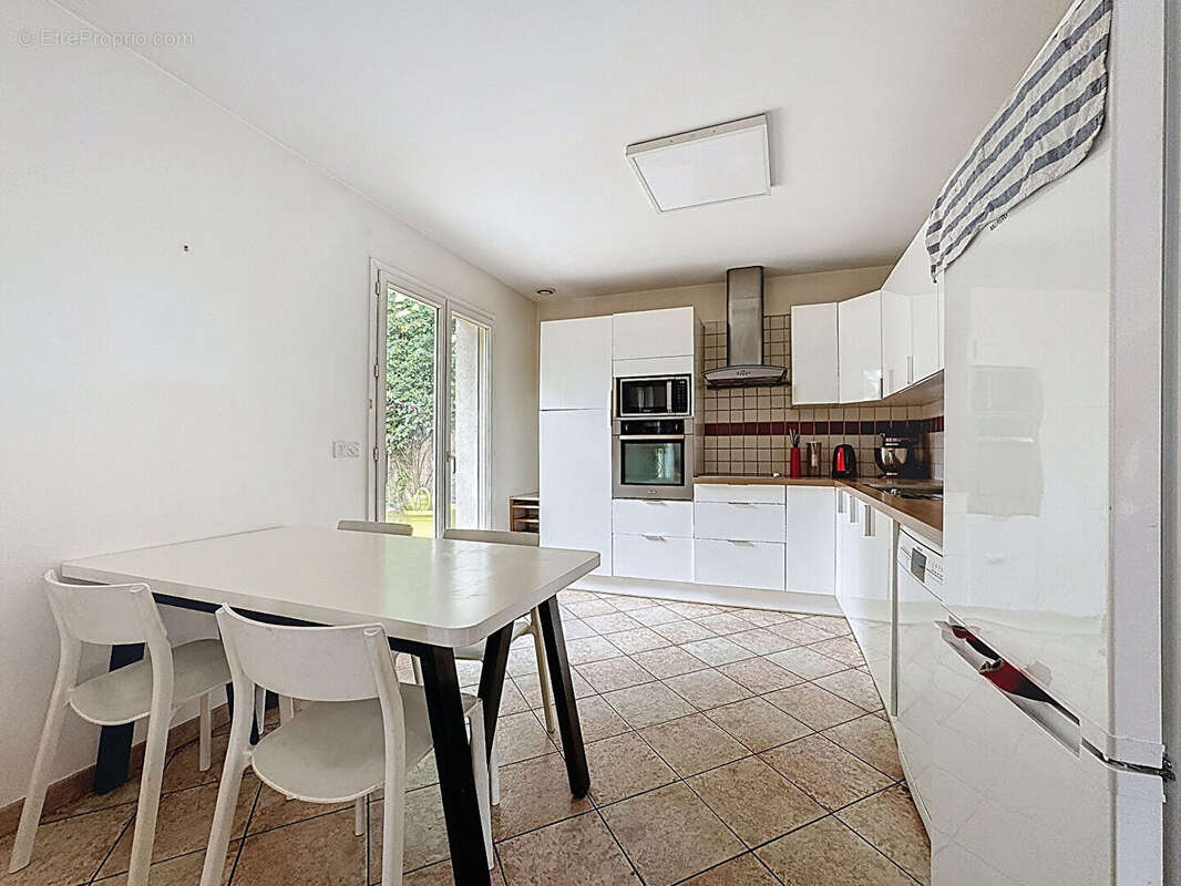 Maison à CHILLY-MAZARIN