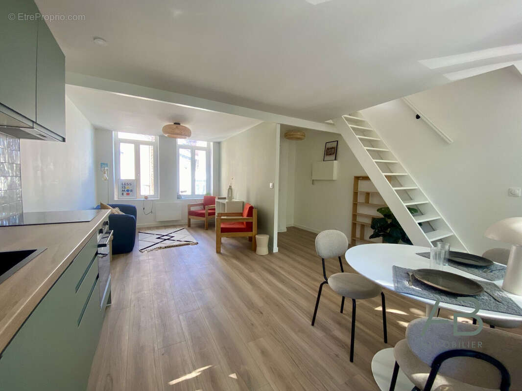 Appartement 35 m² à Lille  - photo 2