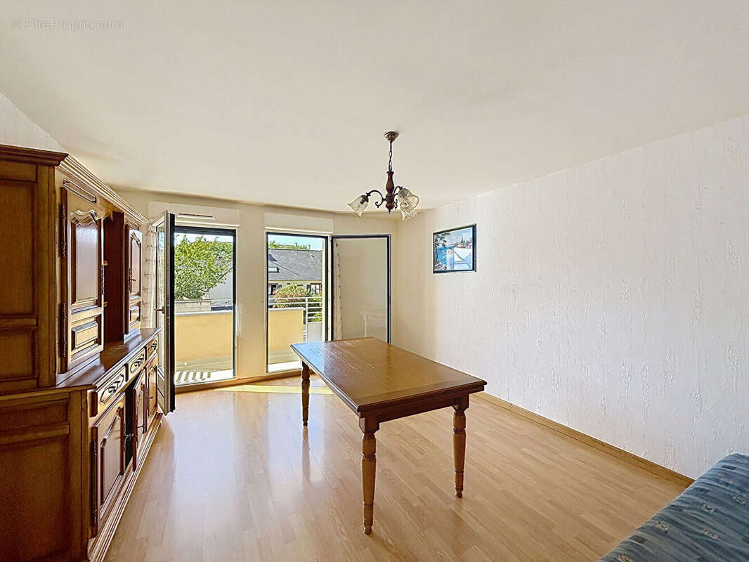 3 pièces - récent - à vendre - Lorient/Saint-Brieuc - balcon - garage - parking - photo 5