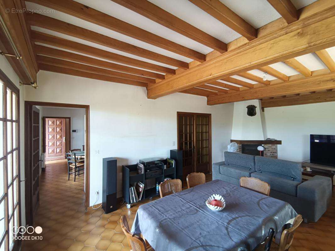 Maison à SAINT-DIDIER-SUR-CHALARONNE