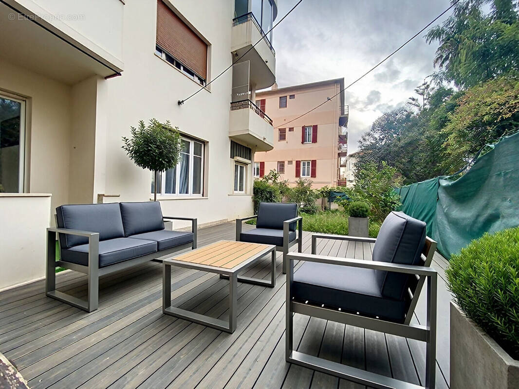 Appartement à NICE