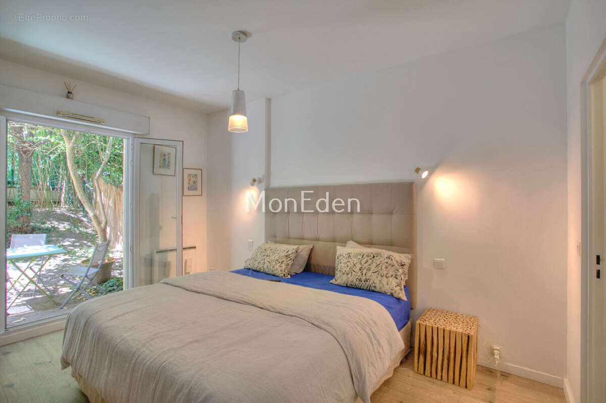 Appartement à COLOMBES