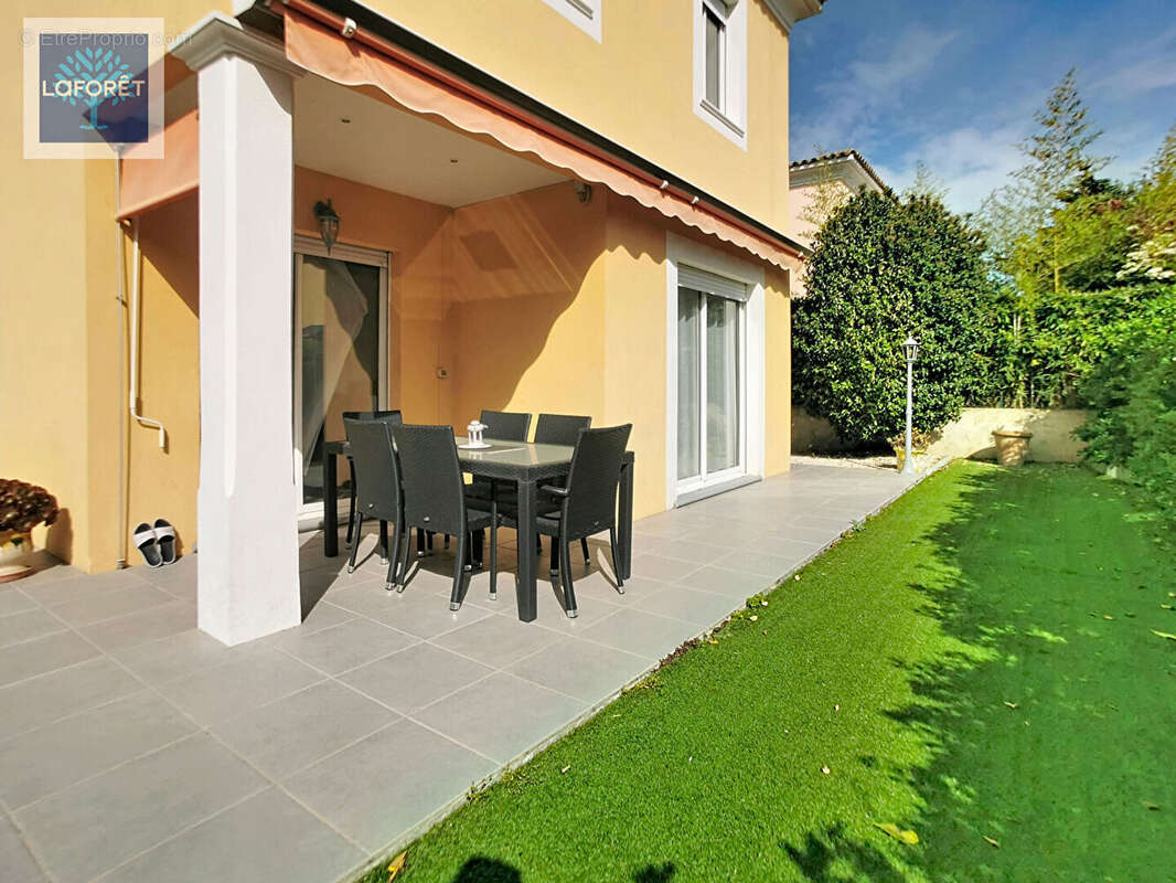 Maison à ANTIBES