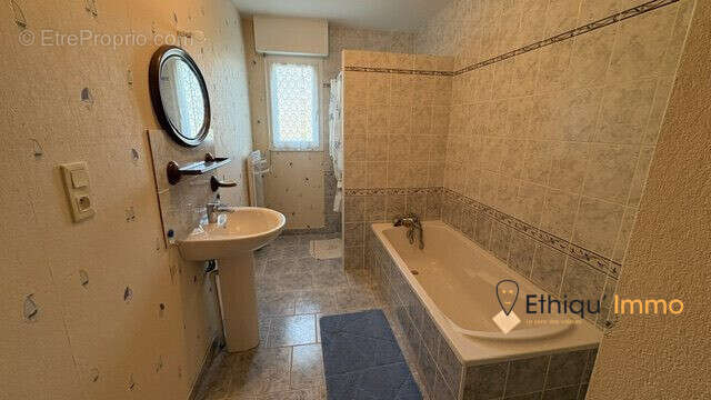 Maison à MARBEVILLE