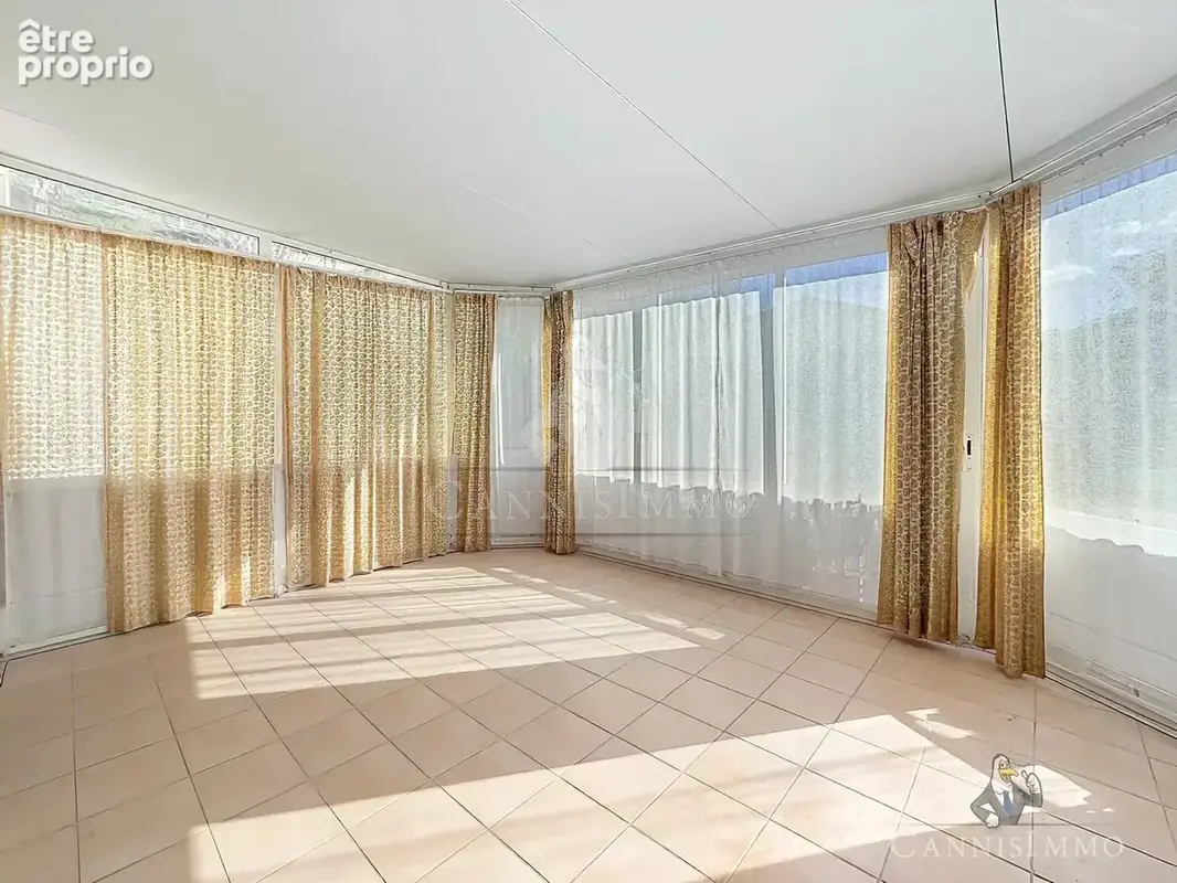 Cannes croix des gardes - exclusivité - maison individuelle 134m2 - terrain 1000m2 - photo 9