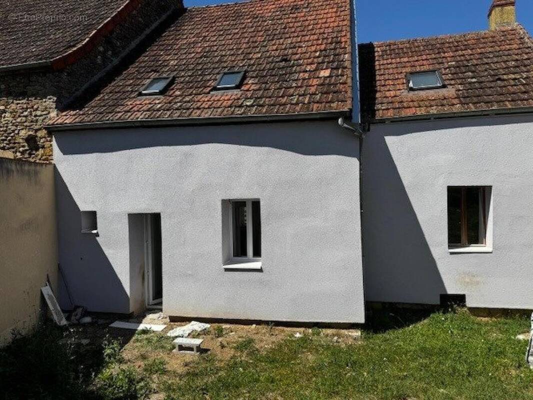 Photo 1 - Maison à SAINT-LEGER-SUR-DHEUNE