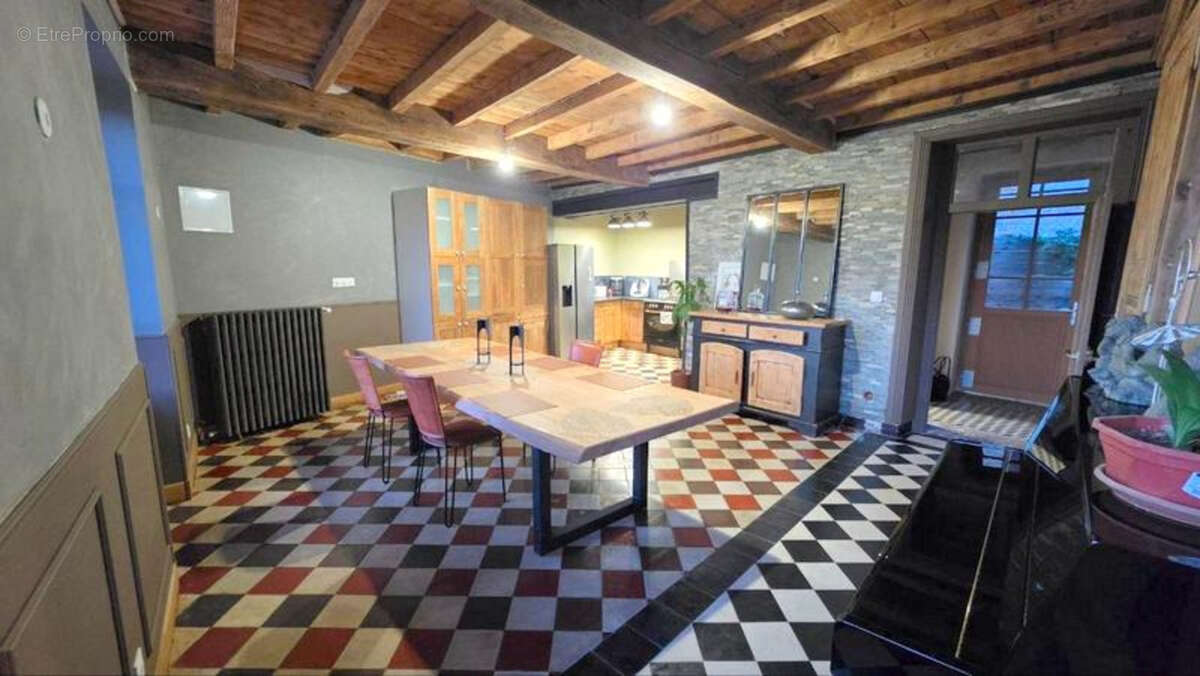 Propriete à vendre 11 pièces - photo 7